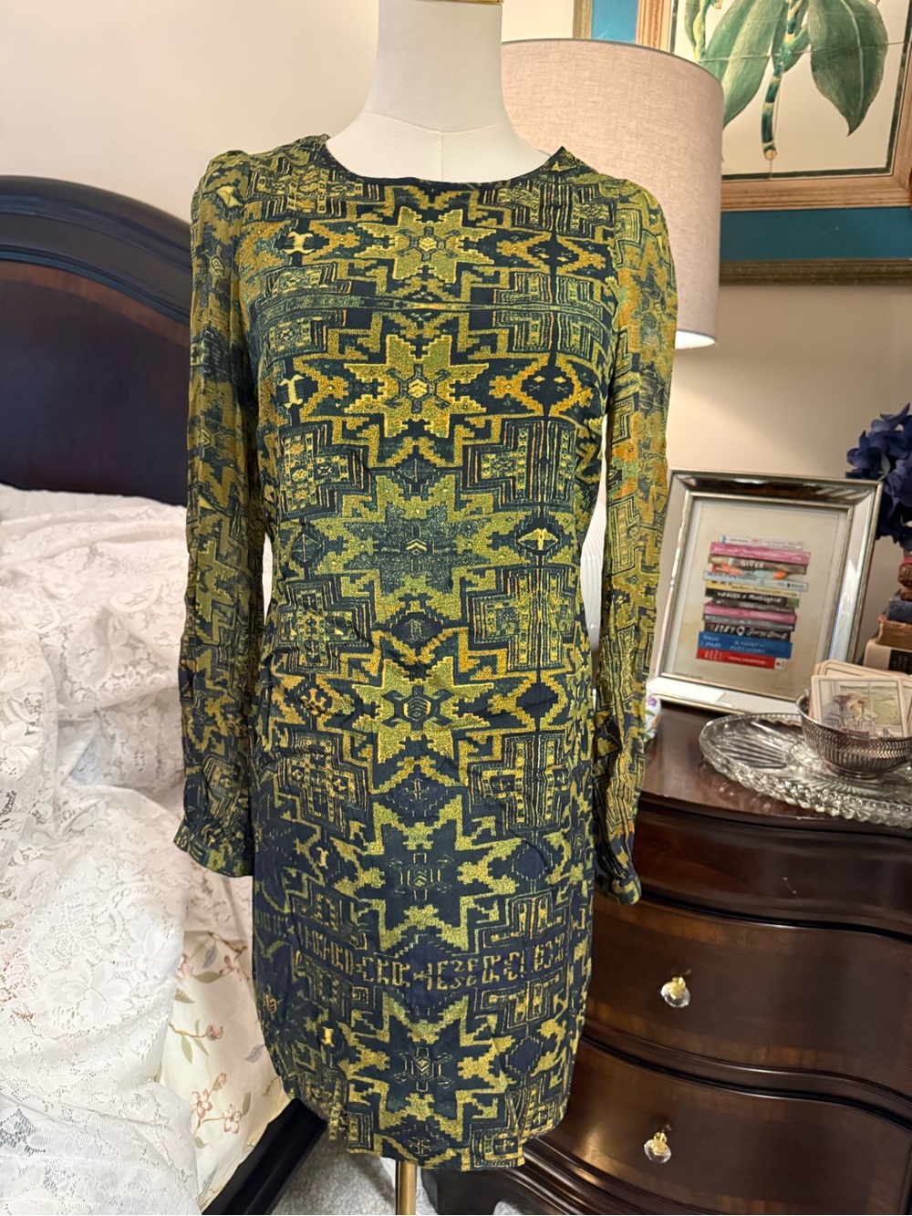 Long-Sleeve Silk Geometric Shift Dress in Yellow-Green